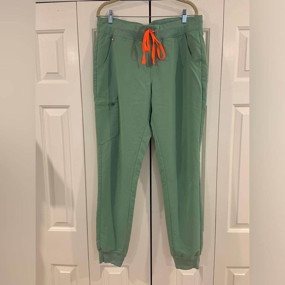 Figs scrub bottoms. Size large TALL. Worn less than 5 times.